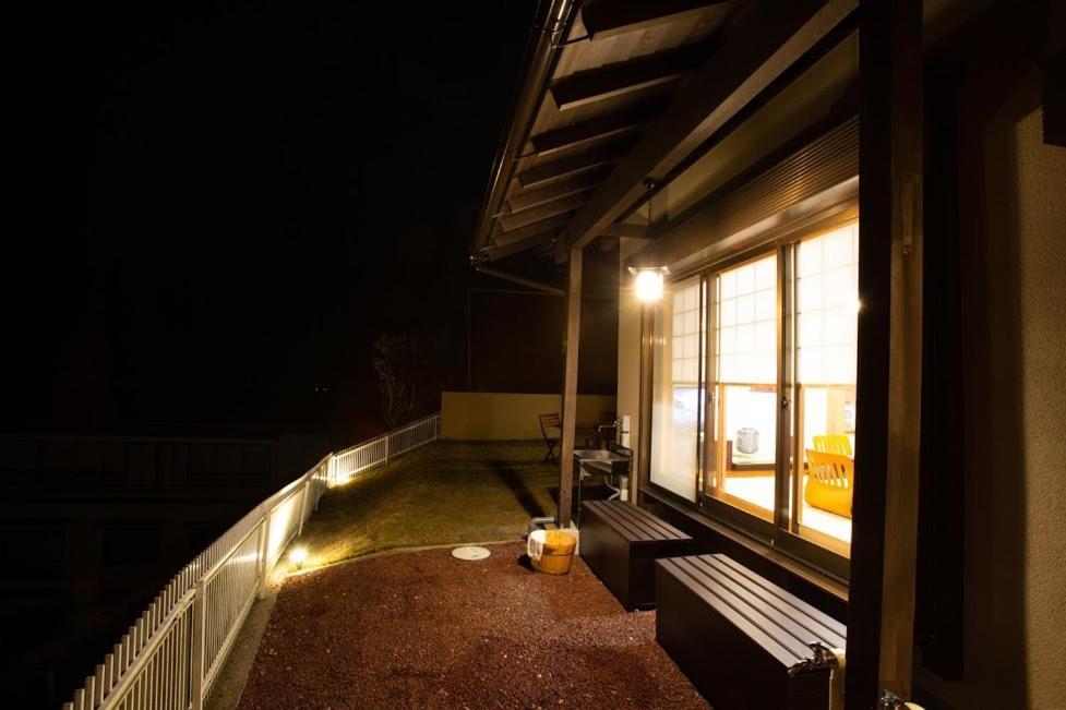 Ferienhaus 熱海の海が一望できる温泉付貸別荘 満月あじろ Mitsukiajiro Atami (Shizuoka)